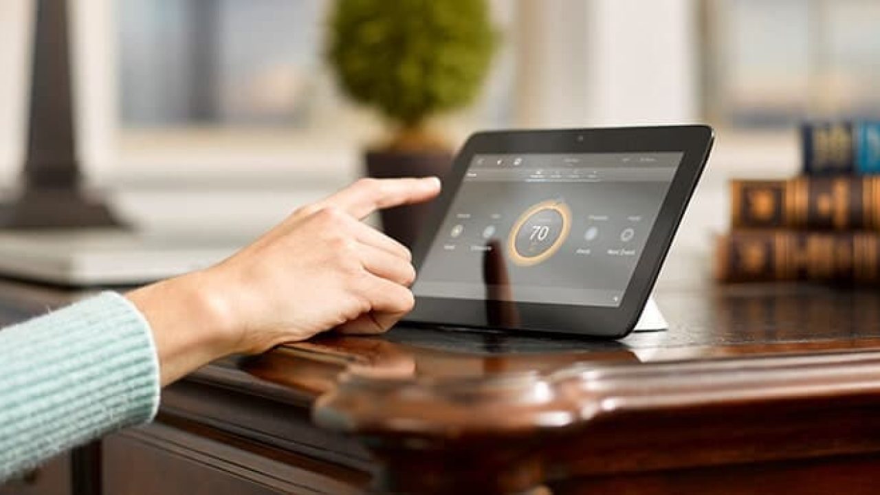 کنترل مرکزی هوشمند